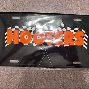 Hooters Racing Novelty License Plate Restaurant Owl Orange Spencer’s Gifts NWT